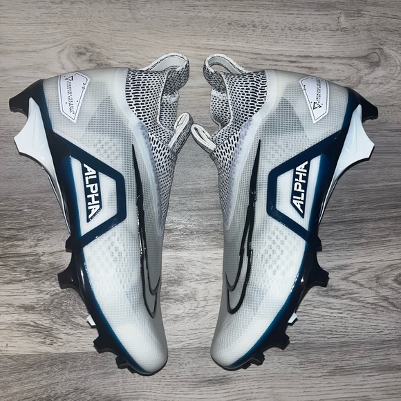 Nike Alpha Menace Elite 3 White Navy CT6648-102 Mens Size 8 Cleats - Picture 1 of 4